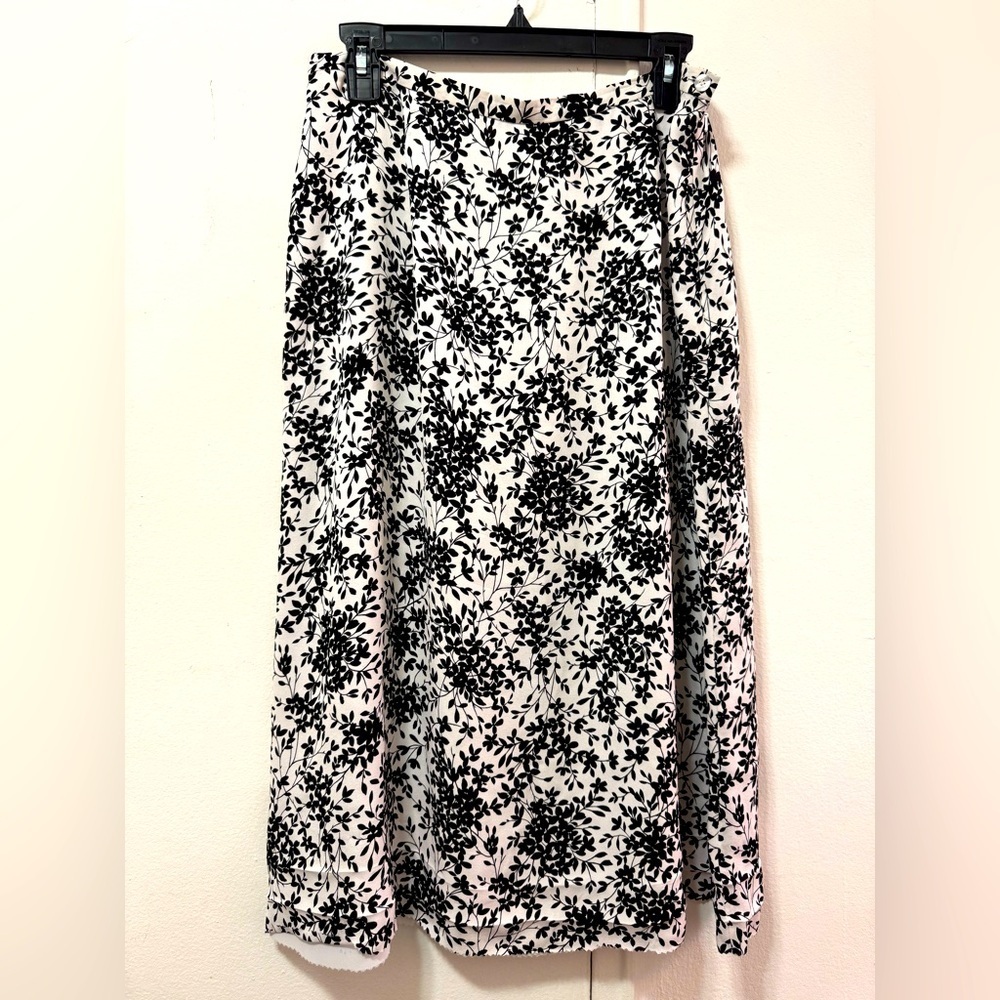 Vintage Y2K Talbots 100% silk midi skirt with small black flowers over white